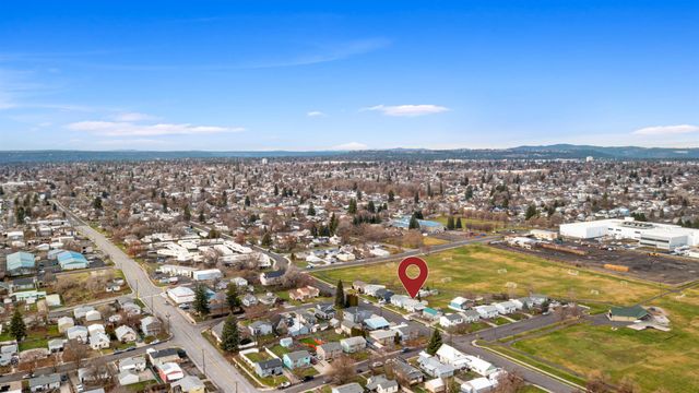 2615 E Liberty Ave, Spokane, WA 99207