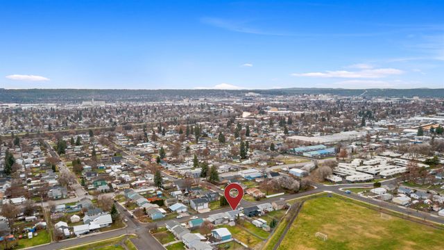 2615 E Liberty Ave, Spokane, WA 99207