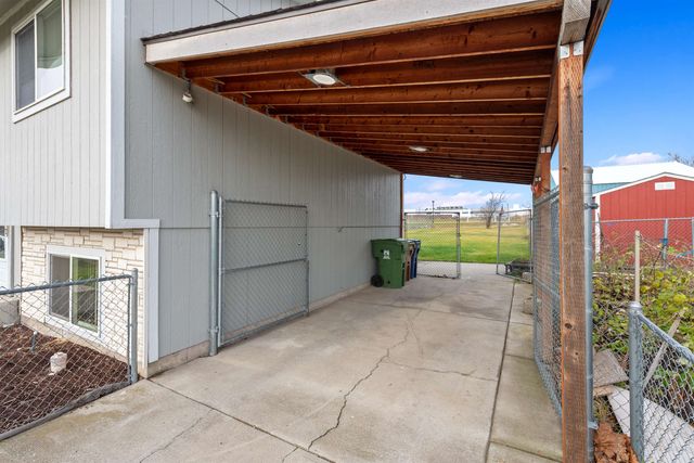 2615 E Liberty Ave, Spokane, WA 99207