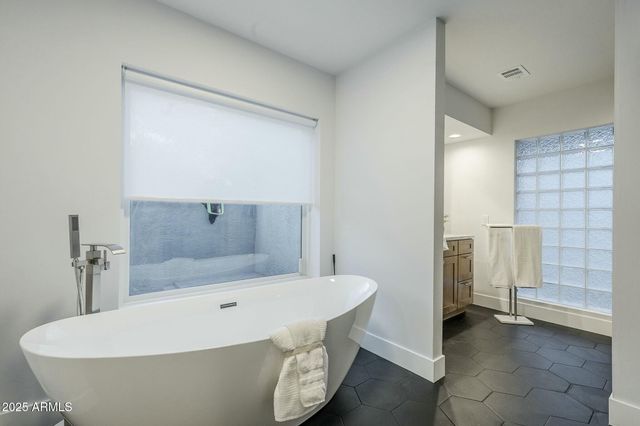 11942 N 95TH Street, Scottsdale, AZ 85260