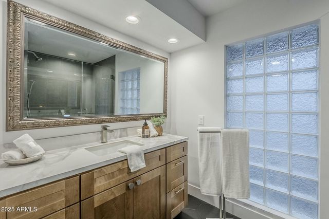 11942 N 95TH Street, Scottsdale, AZ 85260