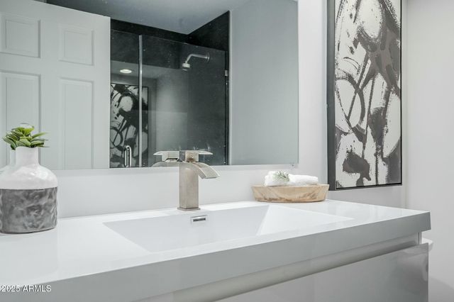 11942 N 95TH Street, Scottsdale, AZ 85260