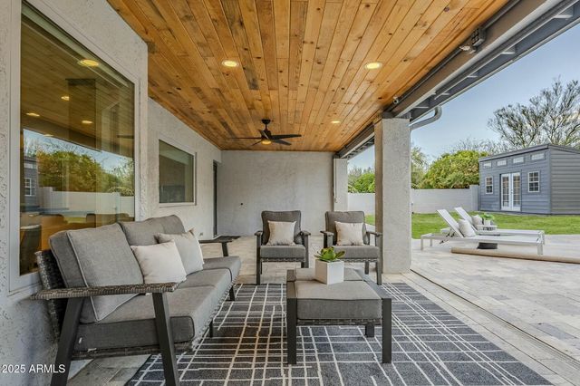 11942 N 95TH Street, Scottsdale, AZ 85260