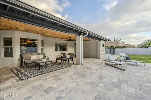 11942 N 95TH Street, Scottsdale, AZ 85260