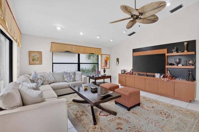 19380 Cedar Glen Drive, Boca Raton, FL 33434