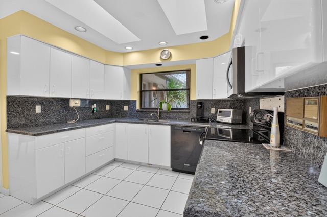 19380 Cedar Glen Drive, Boca Raton, FL 33434