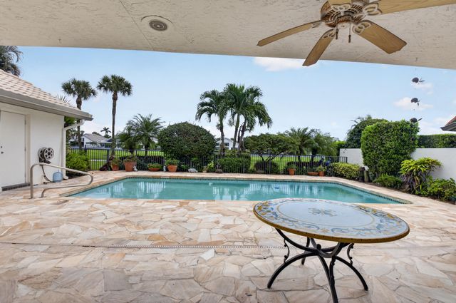 19380 Cedar Glen Drive, Boca Raton, FL 33434