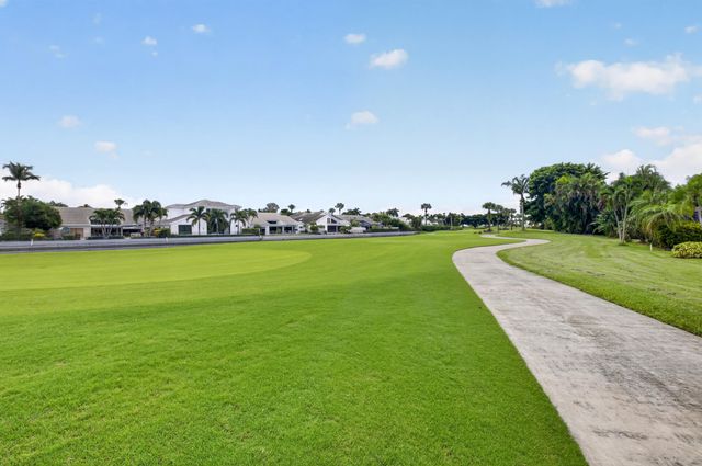 19380 Cedar Glen Drive, Boca Raton, FL 33434
