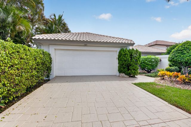 19380 Cedar Glen Drive, Boca Raton, FL 33434