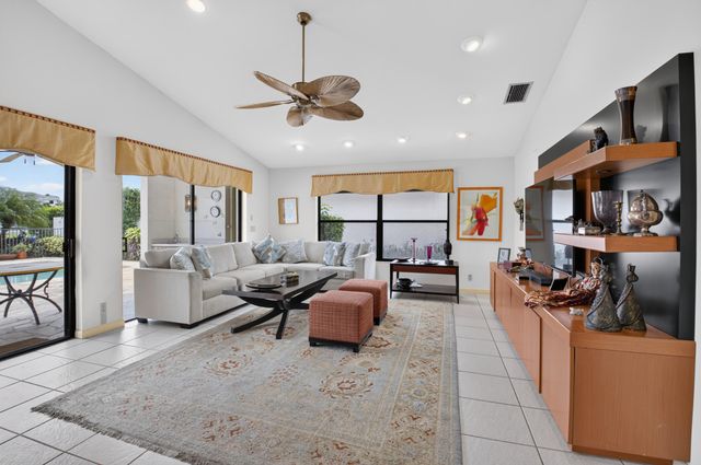 19380 Cedar Glen Drive, Boca Raton, FL 33434