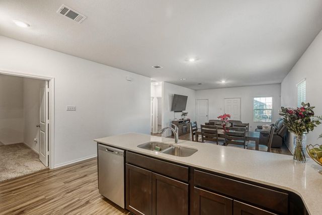 308 Geode GLN, Maxwell, TX 78656