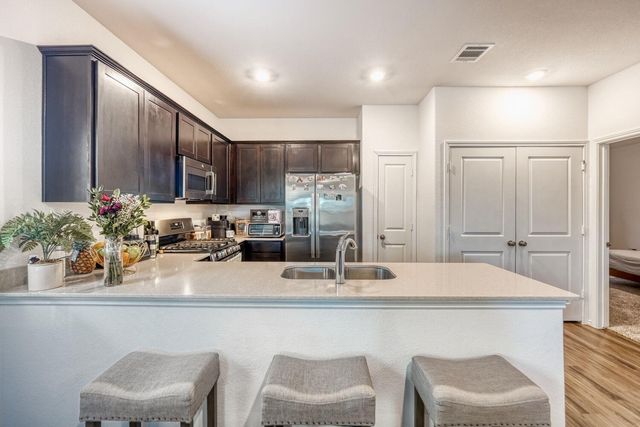 308 Geode GLN, Maxwell, TX 78656