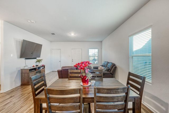 308 Geode GLN, Maxwell, TX 78656