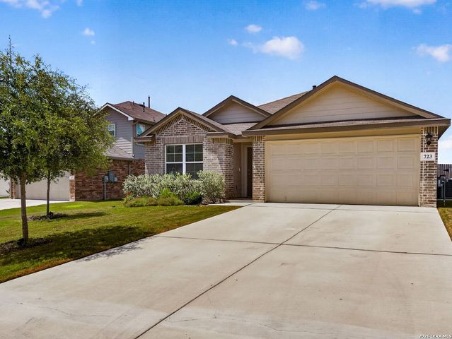 723 Overlook Rdg, Cibolo, TX 78108