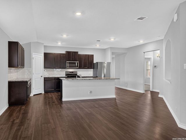 723 Overlook Rdg, Cibolo, TX 78108