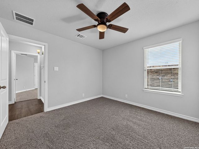 723 Overlook Rdg, Cibolo, TX 78108