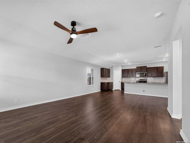 723 Overlook Rdg, Cibolo, TX 78108