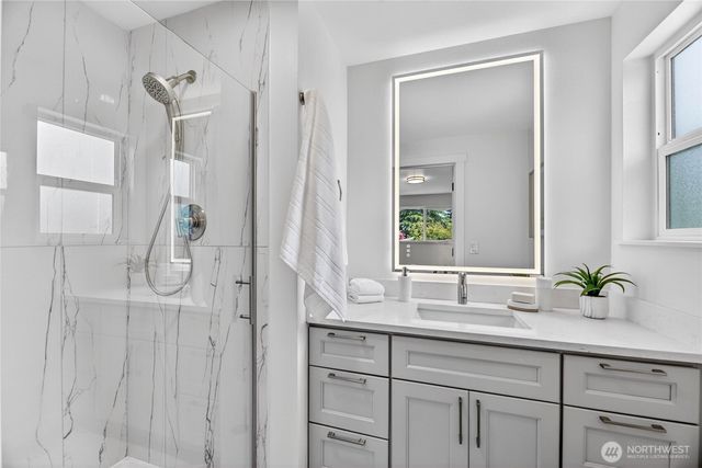 9114 207th Place SW, Edmonds, WA 98026