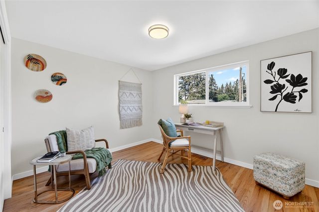 9114 207th Place SW, Edmonds, WA 98026