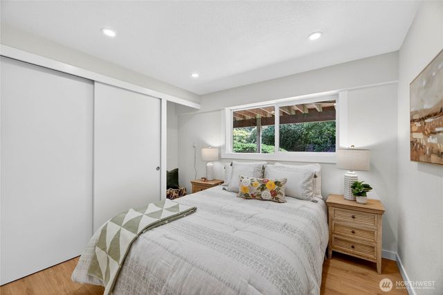 9114 207th Place SW, Edmonds, WA 98026