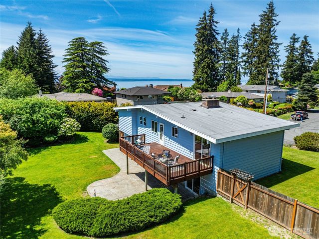9114 207th Place SW, Edmonds, WA 98026