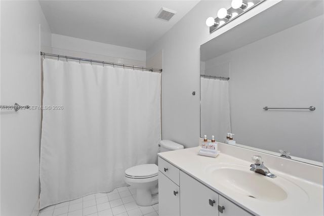1240 Grant St, Hollywood, FL 33019