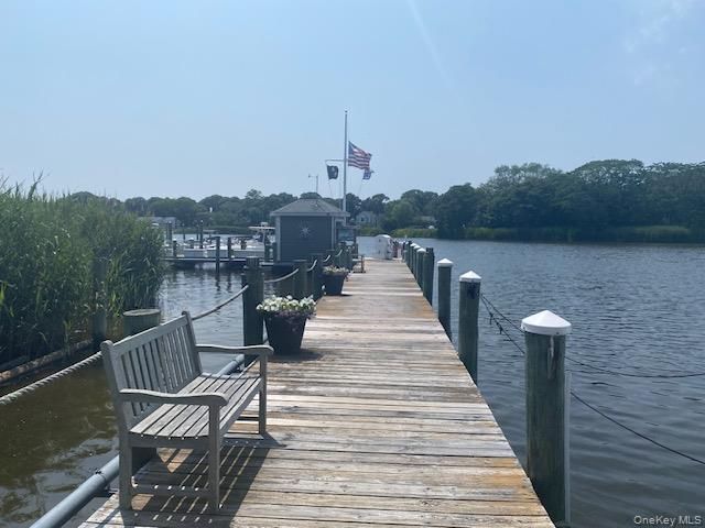 132 Captains Court, Moriches, NY 11955