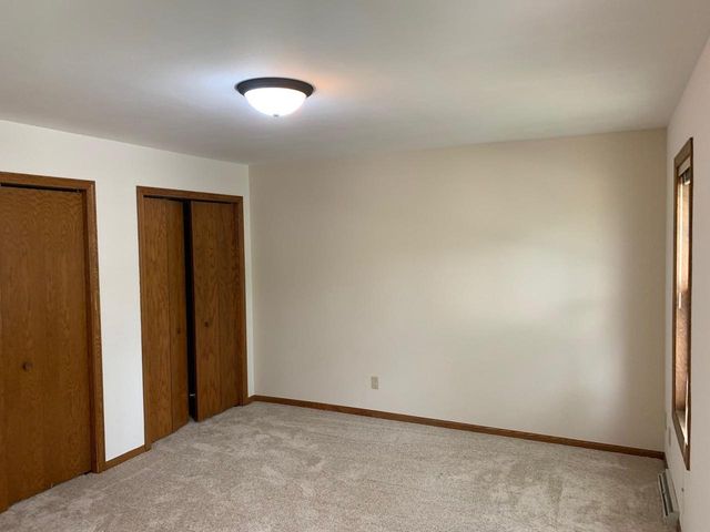 7002-7004 Longmeadow Road, Madison, WI 53717