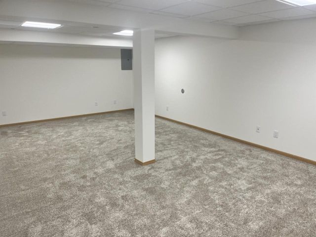 7002-7004 Longmeadow Road, Madison, WI 53717