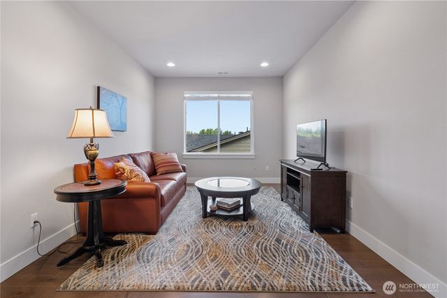 31333 43rd Place SW, Federal Way, WA 98023