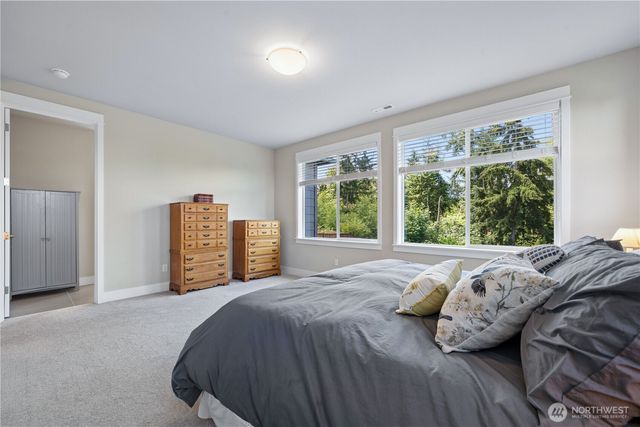 31333 43rd Place SW, Federal Way, WA 98023