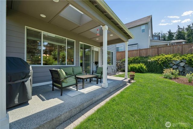 31333 43rd Place SW, Federal Way, WA 98023