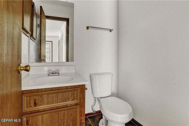 10601 Cuatro Vistas Drive B, El Paso, TX 79935