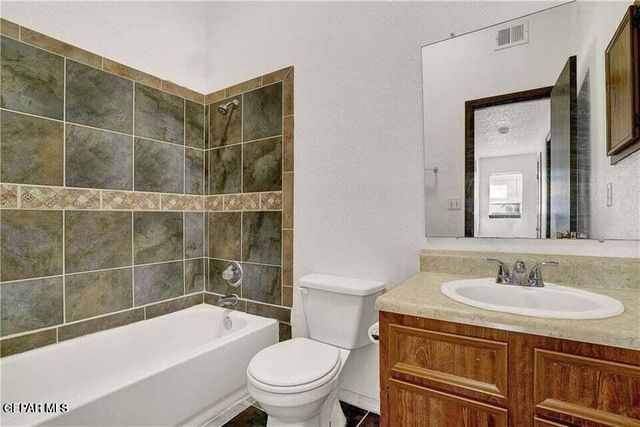 10601 Cuatro Vistas Drive B, El Paso, TX 79935