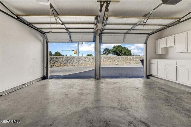 10601 Cuatro Vistas Drive B, El Paso, TX 79935