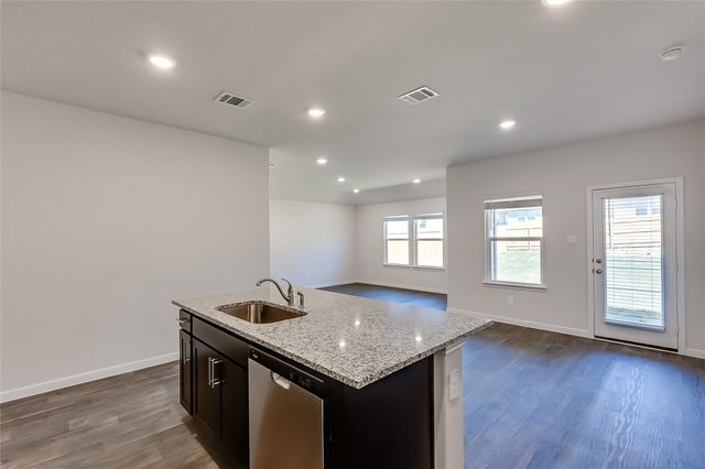 237 Sky Meadows CIR, San Marcos, TX 78666