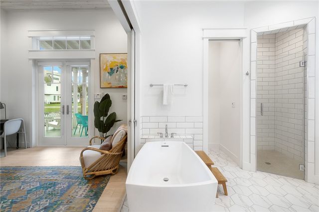 600 Center N 16, Port Aransas, TX 78373