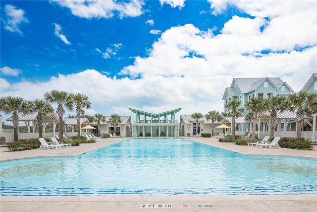 600 Center N 16, Port Aransas, TX 78373