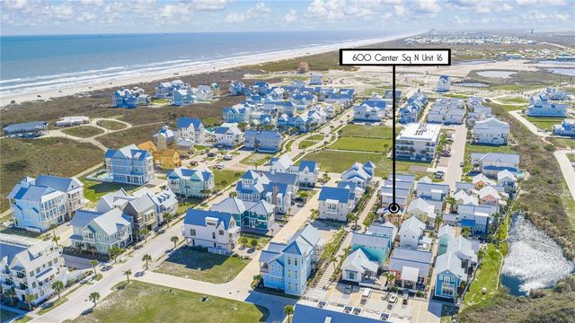 600 Center N 16, Port Aransas, TX 78373