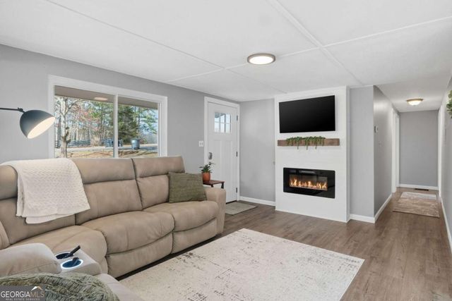 11005 Freehome Highway, Canton, GA 30115