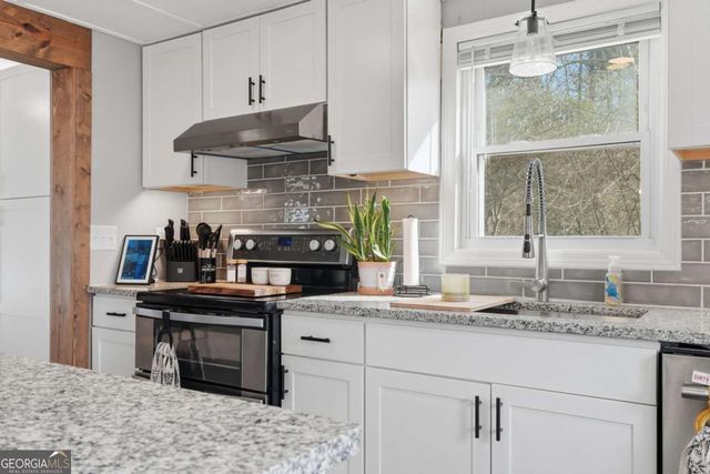 11005 Freehome Highway, Canton, GA 30115