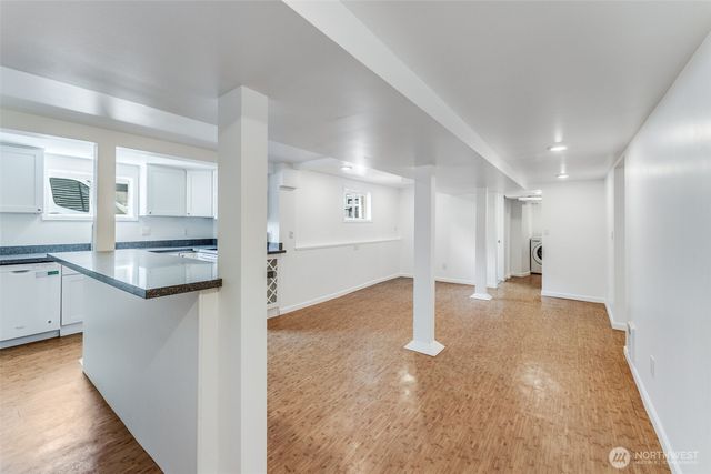 6753 14th Avenue NW, Seattle, WA 98117