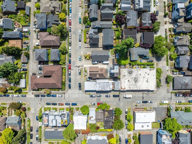 6753 14th Avenue NW, Seattle, WA 98117
