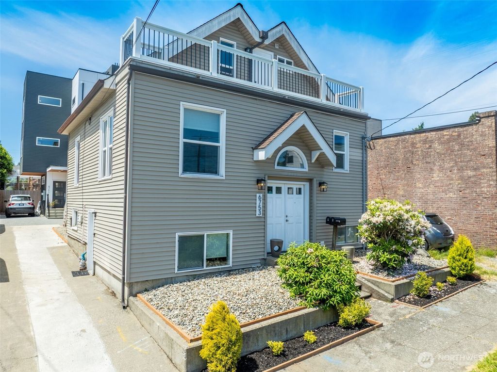 6753 14th Avenue NW, Seattle, WA 98117