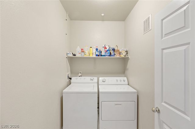 833 Aspen Peak Loop 1221, Henderson, NV 89011