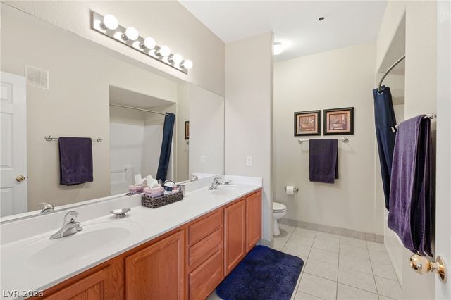 833 Aspen Peak Loop 1221, Henderson, NV 89011