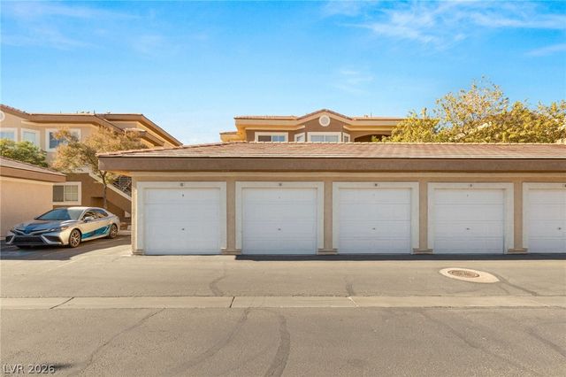 833 Aspen Peak Loop 1221, Henderson, NV 89011