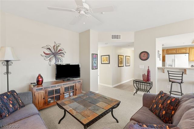 833 Aspen Peak Loop 1221, Henderson, NV 89011