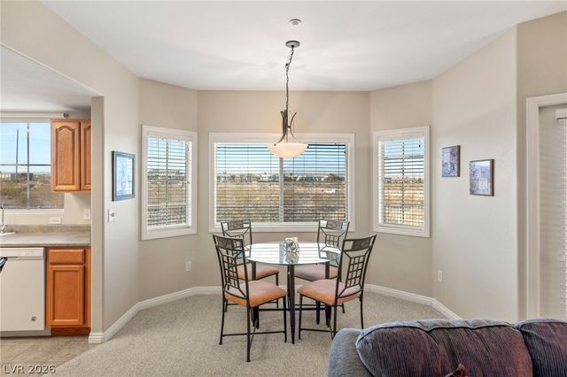 833 Aspen Peak Loop 1221, Henderson, NV 89011