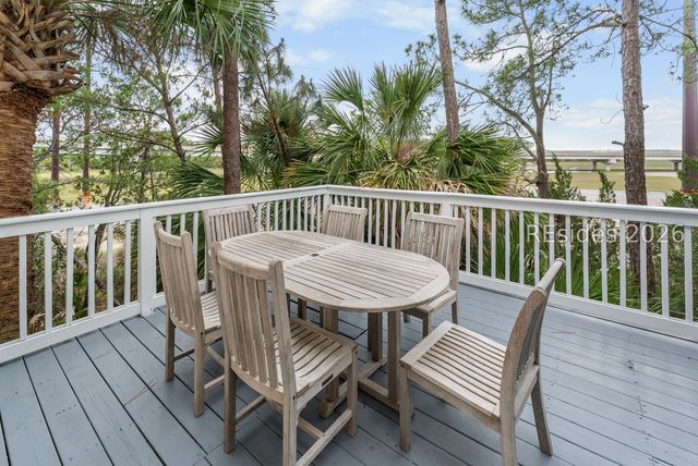 24 Pine Burr Road E 12, Hilton Head Island, SC 29926